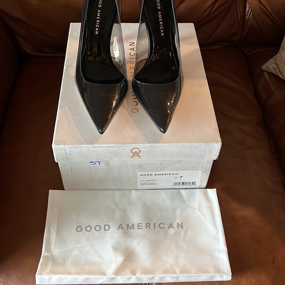 Brand New Good American by Khloe Kardashian, Black Cinderella pumps, size 7. - Picture 8 of 10